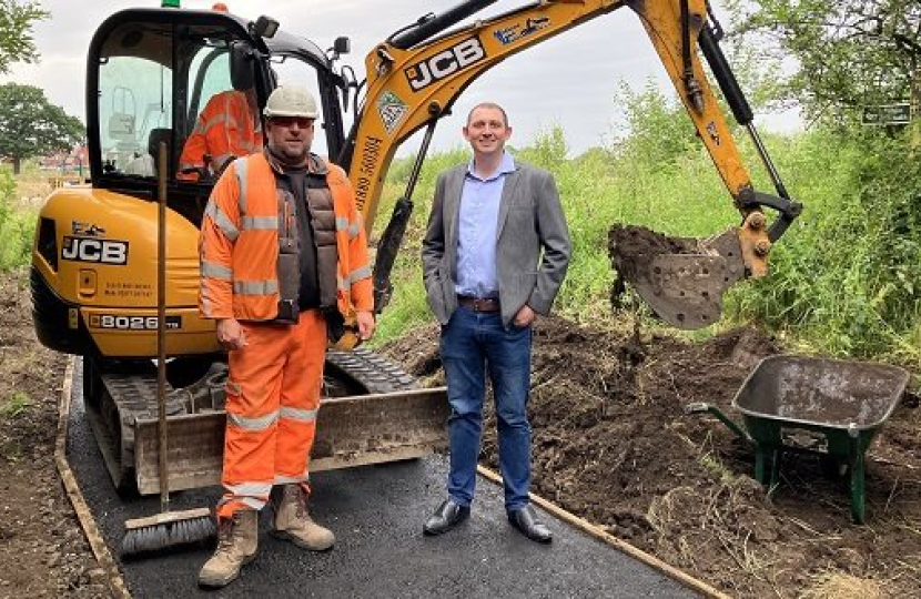 Cllr Rob Pritchard  Tamworth Footpath